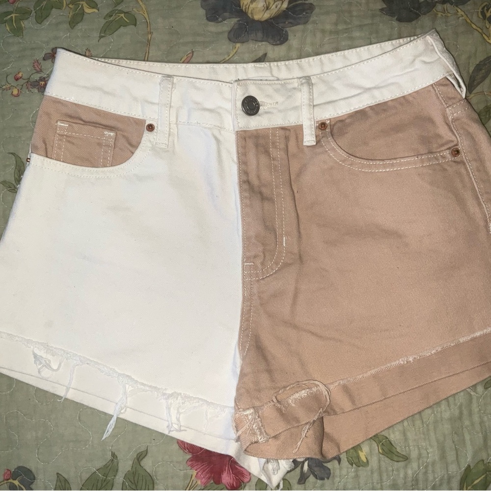 PacSun Two-Tone White and Tan Colorblocked Denim Shorts